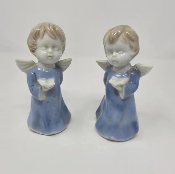 Vintage Singing Angels With Books Made In Japan Ceramic Blue White 5" Figurines - Picture 1 of 5